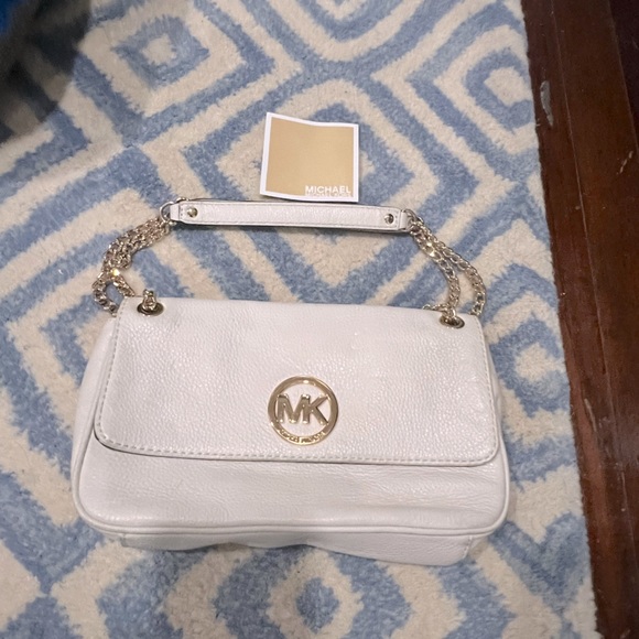 Michael Kors Handbags - Michael Kors Genuine Handbag